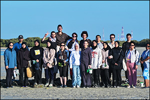 WCM-Q students explore biodiversity at Purple Island
