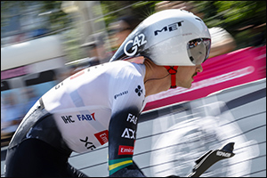 Jay Vine impresses in first Giro d'Italia time trial