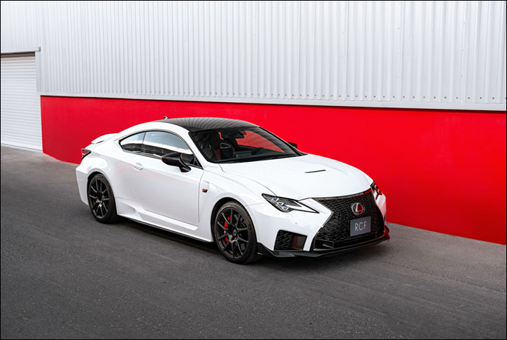 Al-Futtaim Lexus Unveils Final Collector's Edition of Iconic 2025 Lexus RC F Coupe