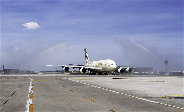 Etihad touches down with daily a380 flights to toronto