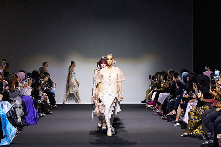 Dubai Fashion Week announces preliminary schedule  for Spring/Summer 2026 � new designers, new countries participating