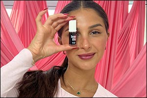 Benefit Cosmetics x TOPSTRETCHING:  Stretch & Glow!