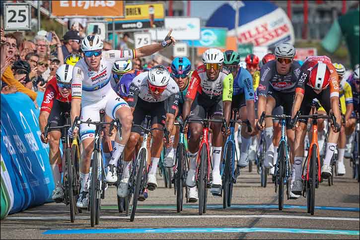 Sebastián Molano and Rui Oliveira make strong starts at Renewi Tour