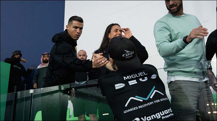 Cristiano Ronaldo and his passion for padel: his sports center hosts the FIP Silver Lisboa this weekend