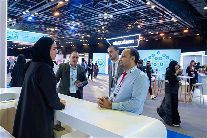 Mohammed Bin Rashid Library Highlights Innovative Vision and Pioneering Initiatives at Knowledge Summit 2025