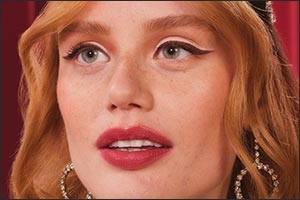 Glitz, Glam & All That Sparkle with Benefit Cosmetics !