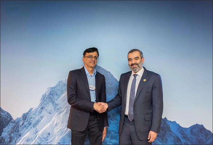 Minister of Communications Meets Global Tech Leaders to Strengthen Partnerships in AI, Cloud Computing