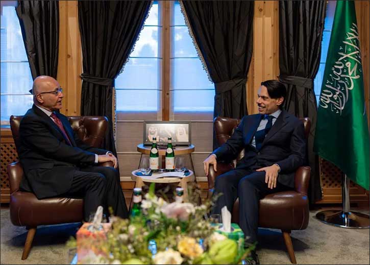 Foreign Minister Meets UN High Commissioner for Refugees