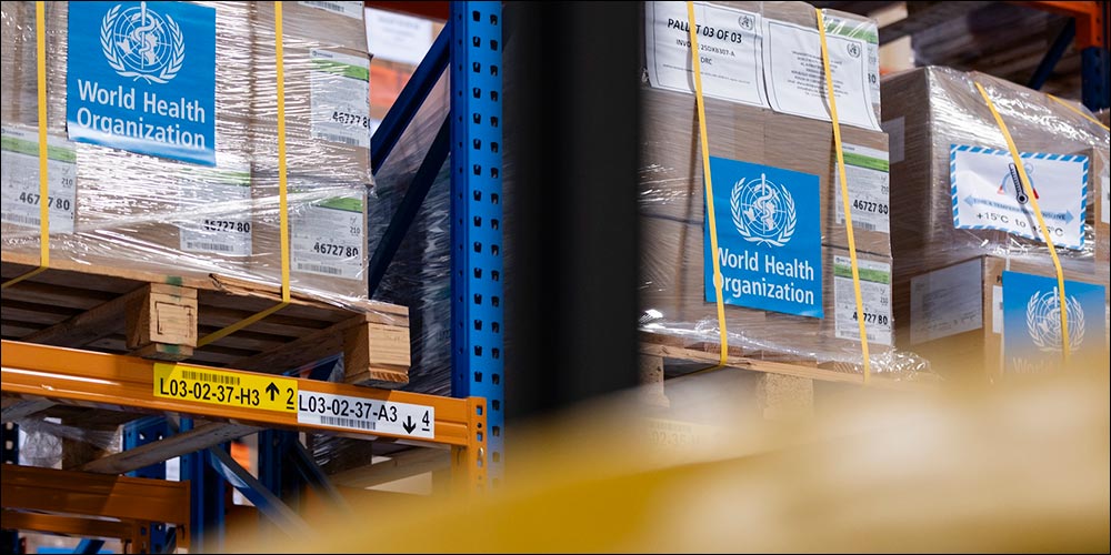 Under the directives of Mohammed bin Rashid  Dubai Humanitarian airlifts critical medical supplies with WHO to support efforts to combat Ebola in the Democratic Republic of the Con