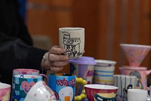 Traditional Utensil Painting Showcase Captivates Arar Forum Visitors