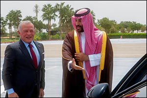 HRH the Crown Prince Welcomes King of Jordan upon Arrival in NEOM