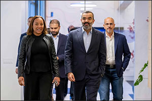 Communications Minister Meets with Waymo CEO to Strengthen Partnerships in Autonomous Driving, Smart Mobility Technologies