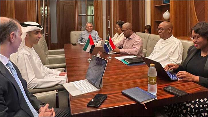 HE Dr Thani Al Zeyoudi meets HE Mpho Parks Tau to deepen UAE-South Africa trade and investment ties