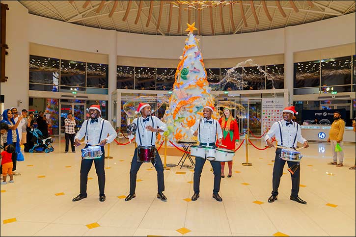 Dive Into Dubai's Freshest Seafood Festival at the Waterfront Market