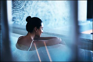 Longevity Hub by Clinique La Prairie's Expert Recommendations for Pre- and Post-Festive SkinRejuvenation