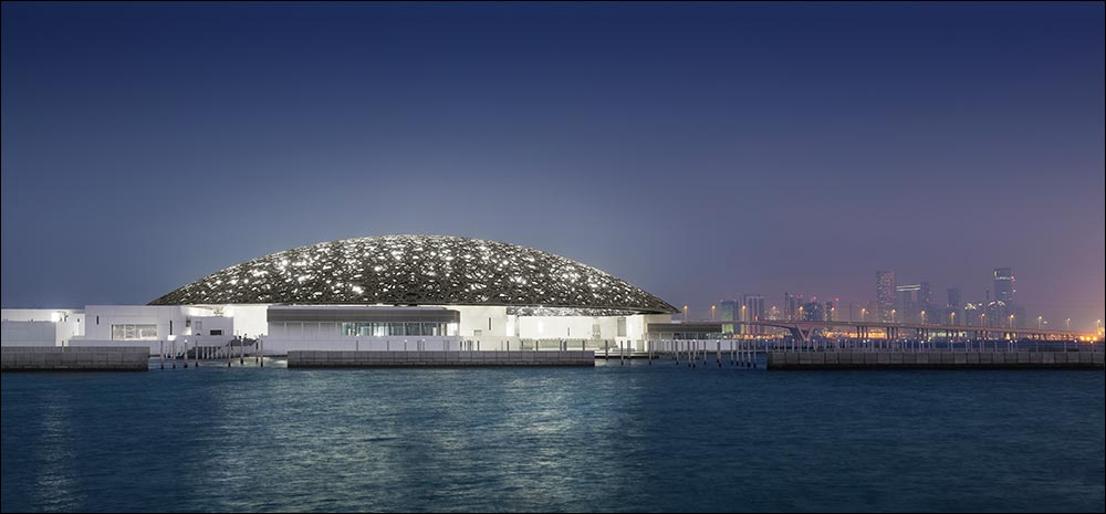 Celebrate World Art Day in Abu Dhabi: Must Visit Exhibitions and Experiences