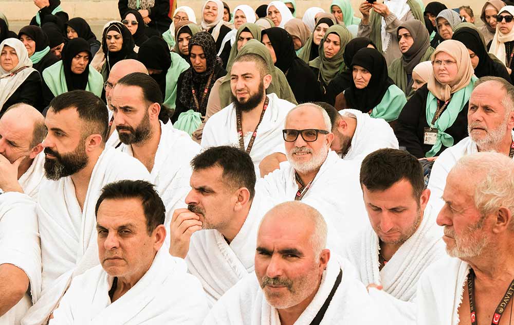 Saudi Ministry Urges Hajj Applicants to Verify Permits Before Booking