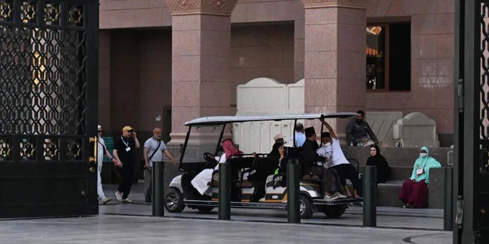 Integrated Services for Older People and Persons with Disabilities at the Prophet's Mosque during Hajj Season