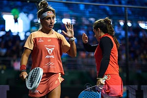 Buenos Aires Premier Padel P1, Day4 Top four pairs in the semi-finals. Emotional farewell for Lamperti