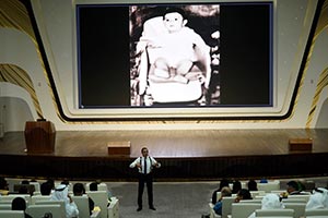 Mohammed Bin Rashid Library Organises Session on Influence and Effective Communication Skills
