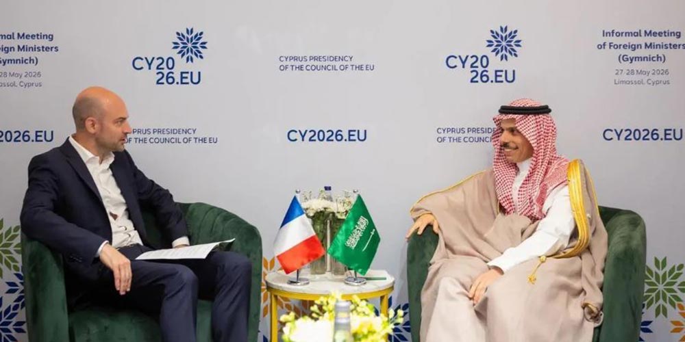 Foreign Minister Meets with French Counterpart on Sidelines of EU Foreign Ministers Meeting