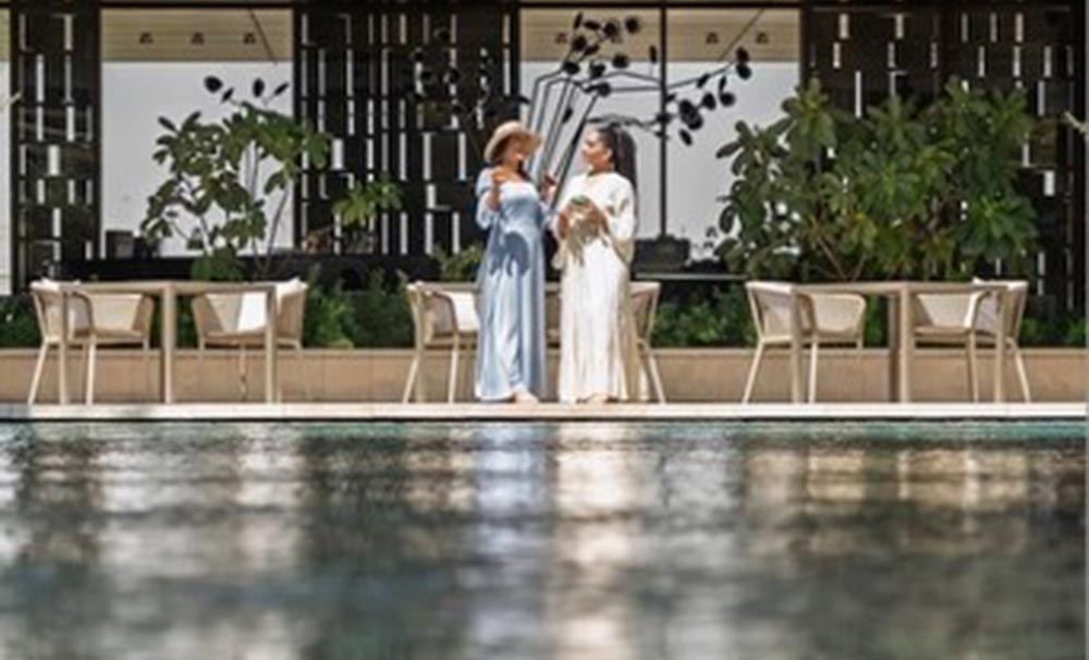 A Serene Poolside Retreat Awaits at Waldorf Astoria Kuwait